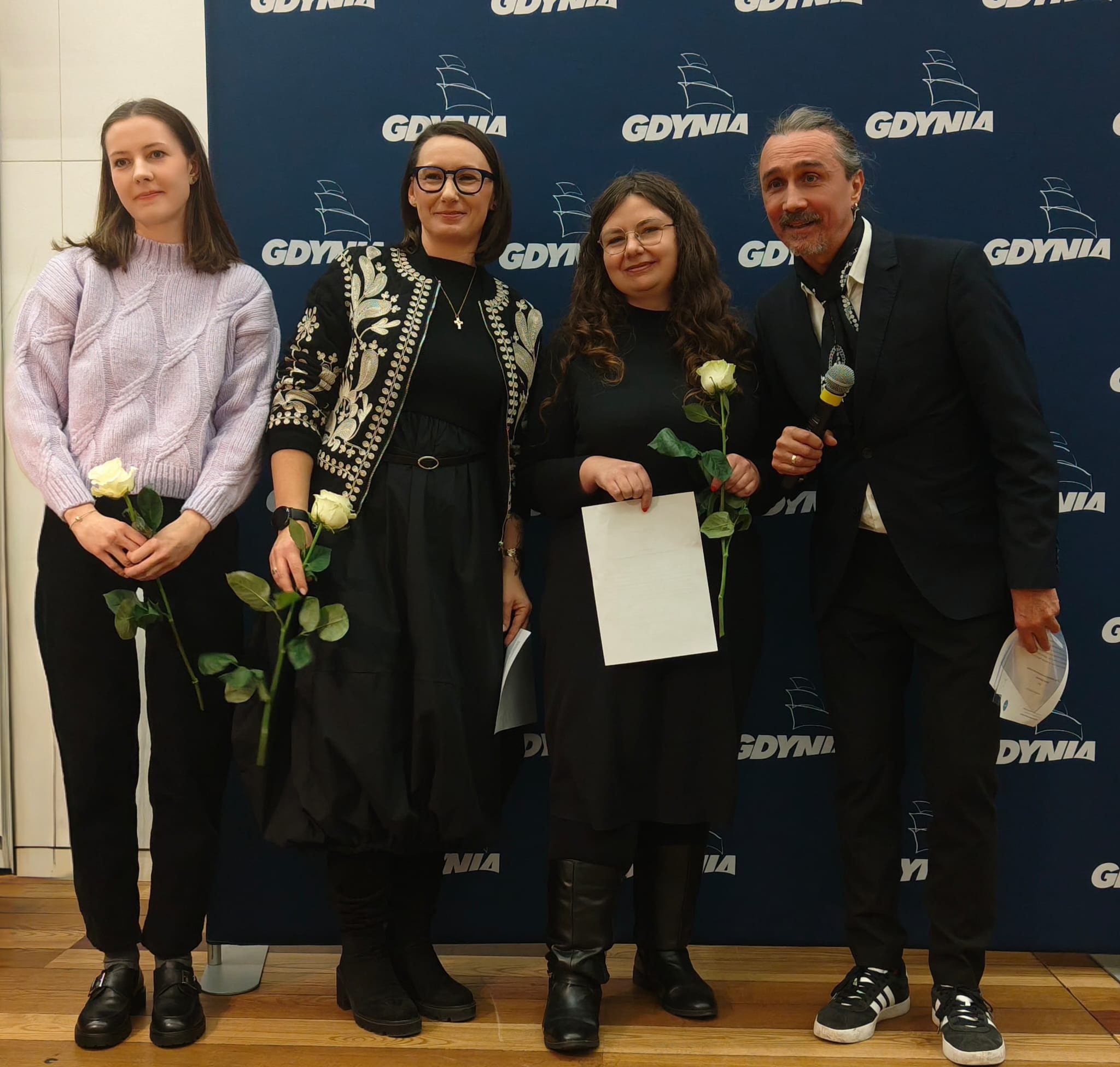 You are currently viewing 35 lat działalności MOPS w&nbsp;Gdyni oraz&nbsp;Dzień Pracownika Socjalnego